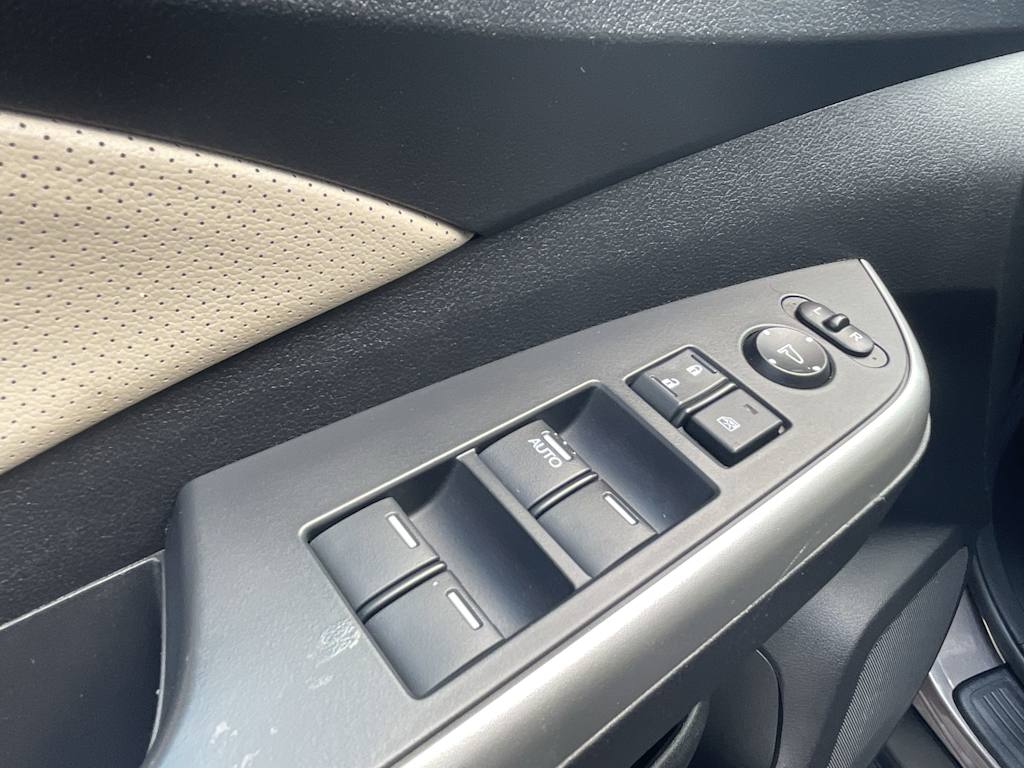 Thumbnail: 2015 Honda CR-V - 17