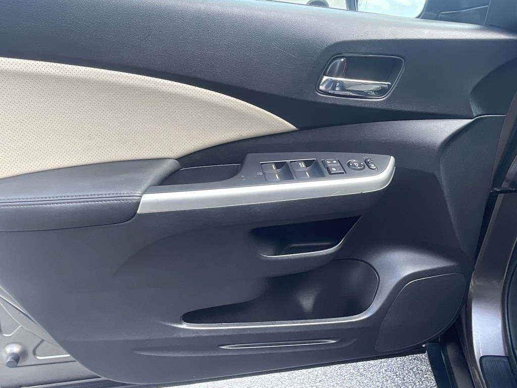 Thumbnail: 2015 Honda CR-V - 16