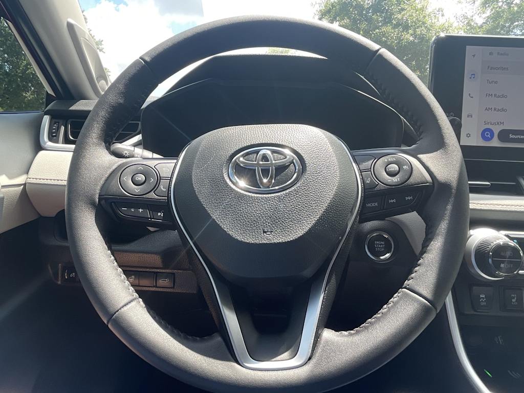Thumbnail: 2025 Toyota RAV4 - 7