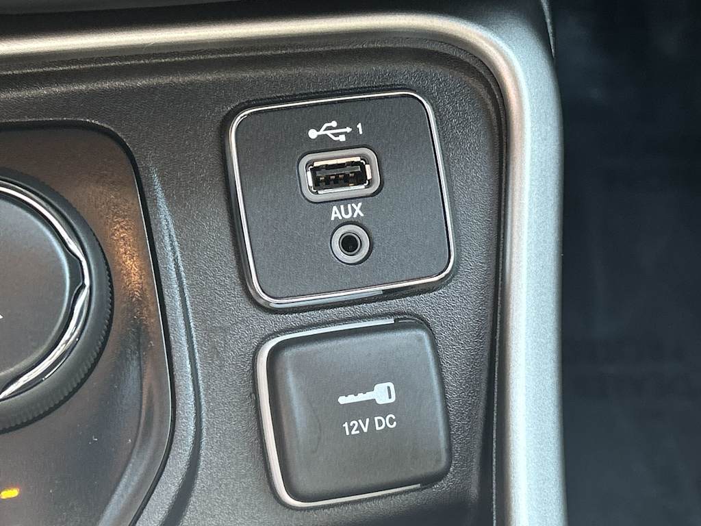 Thumbnail: 2019 Jeep Compass - 22