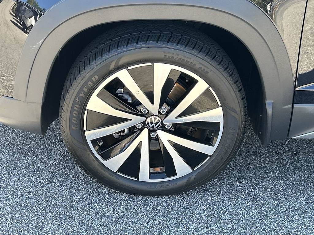 Thumbnail: 2024 Volkswagen Taos - 6