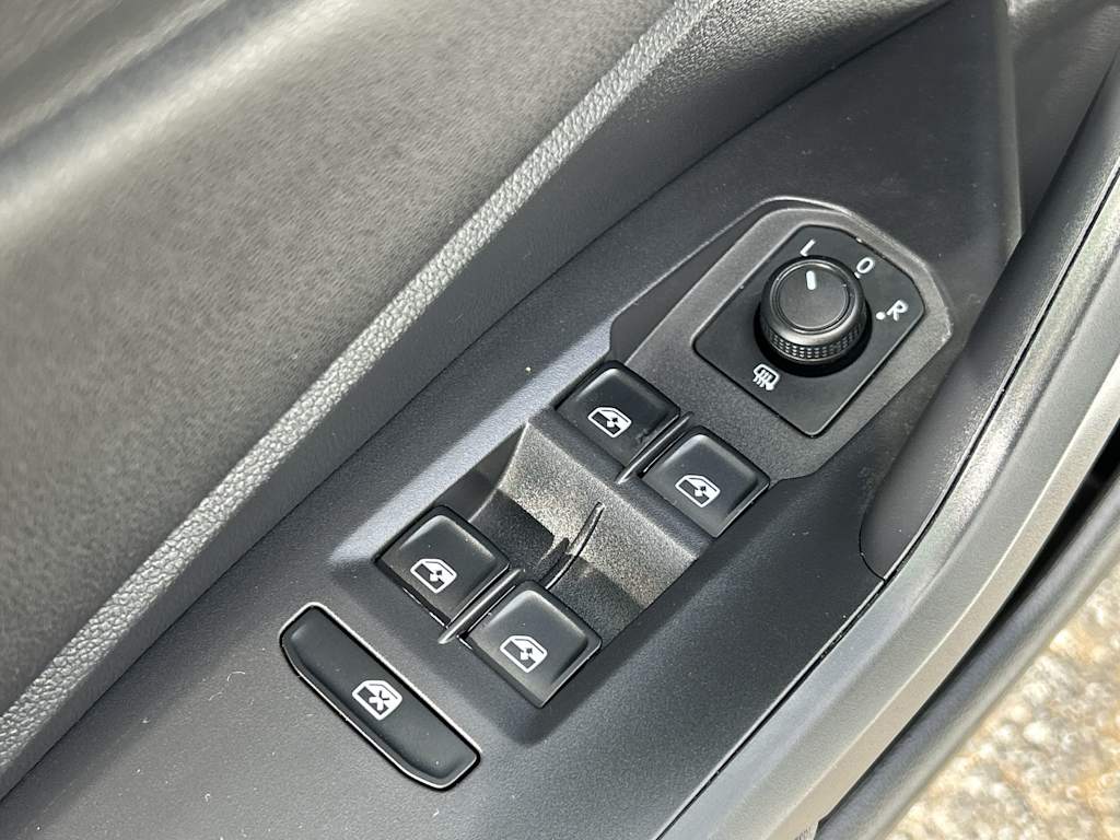 Thumbnail: 2019 Volkswagen Jetta - 13