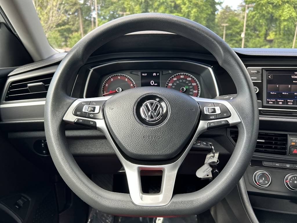 Thumbnail: 2019 Volkswagen Jetta - 2