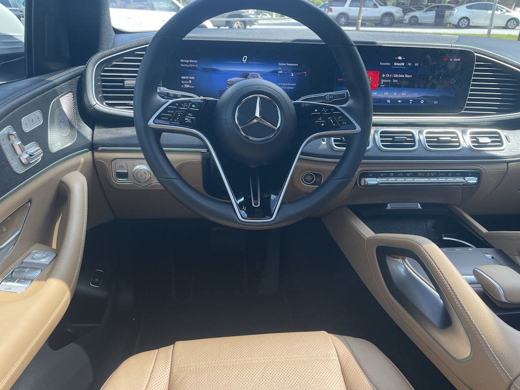 Thumbnail: 2026 Mercedes-Benz GLE - 2