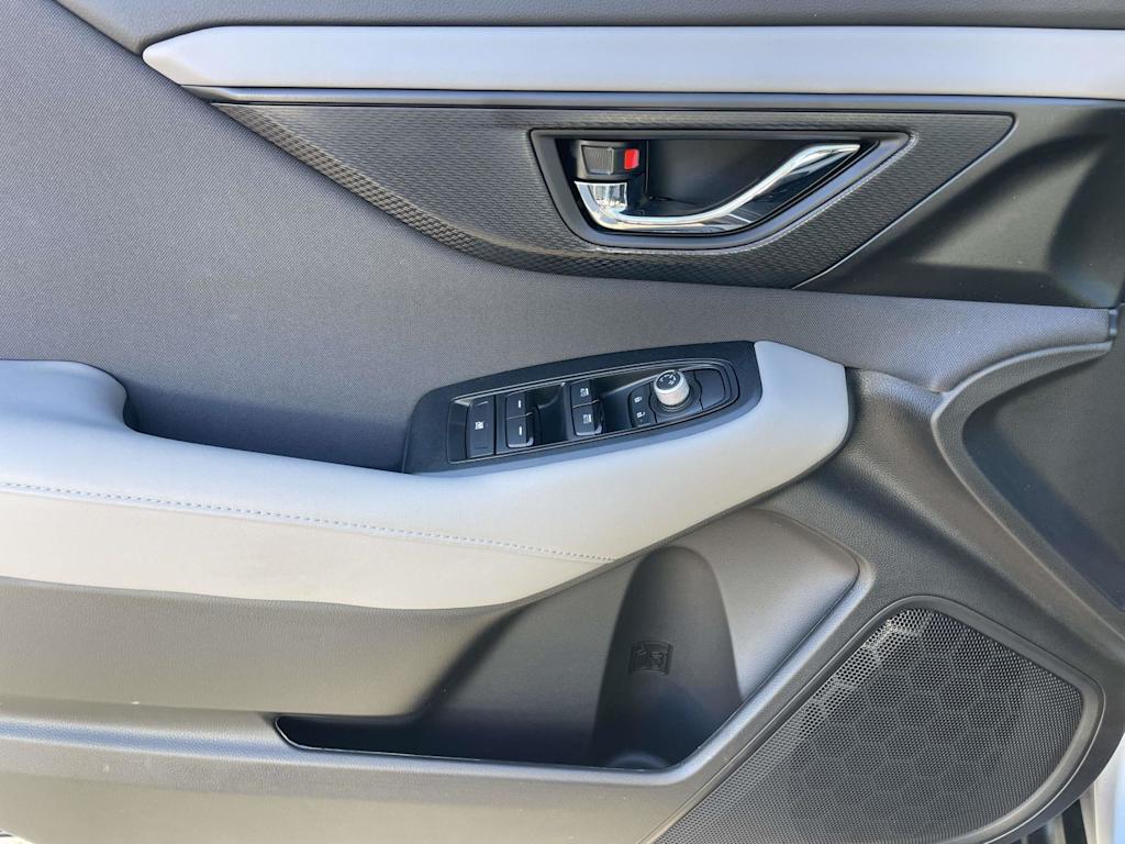Thumbnail: 2025 Subaru Outback - 16