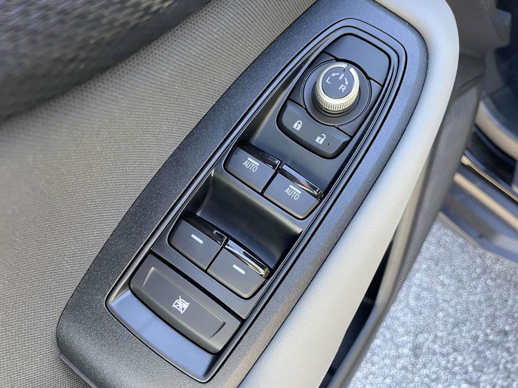 Thumbnail: 2025 Subaru Outback - 10