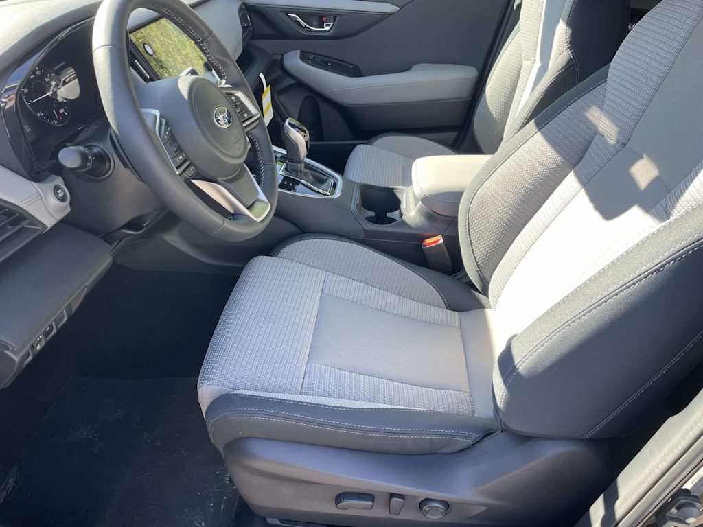 Thumbnail: 2025 Subaru Outback - 4