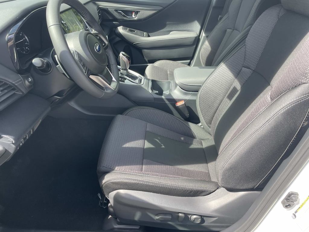 Thumbnail: 2025 Subaru Outback - 4