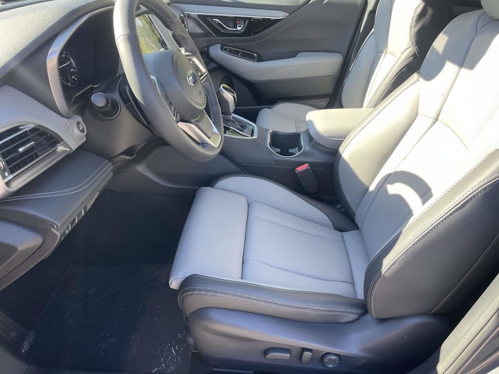 Thumbnail: 2025 Subaru Outback - 4