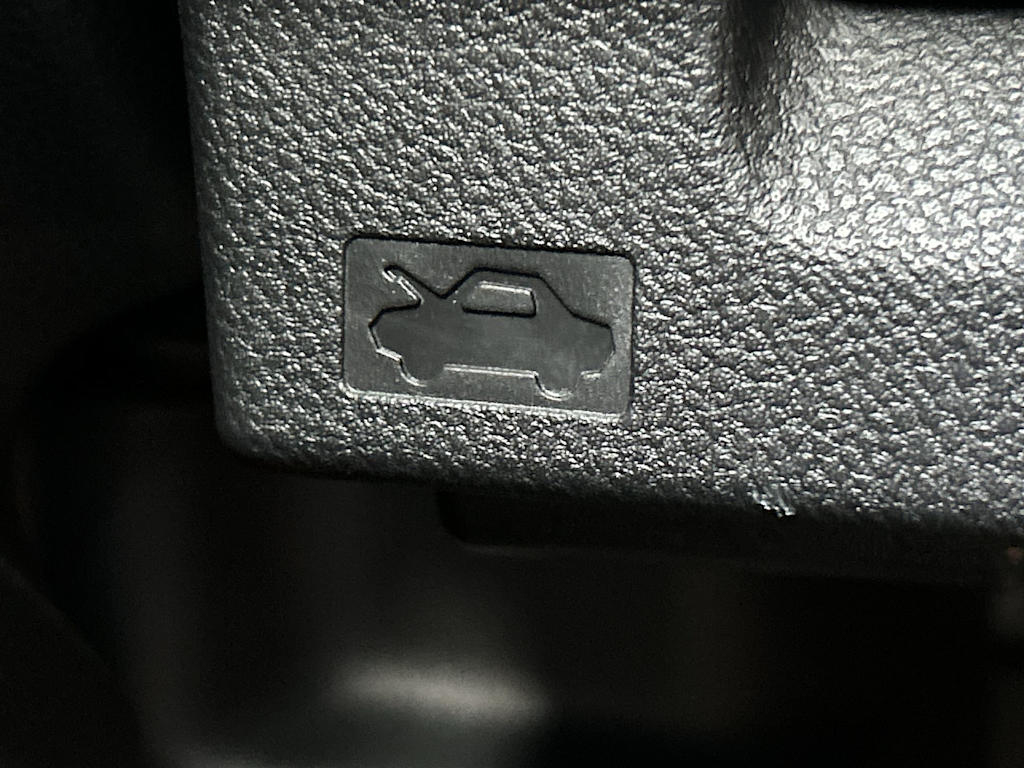 Thumbnail: 2026 Subaru Crosstrek - 27