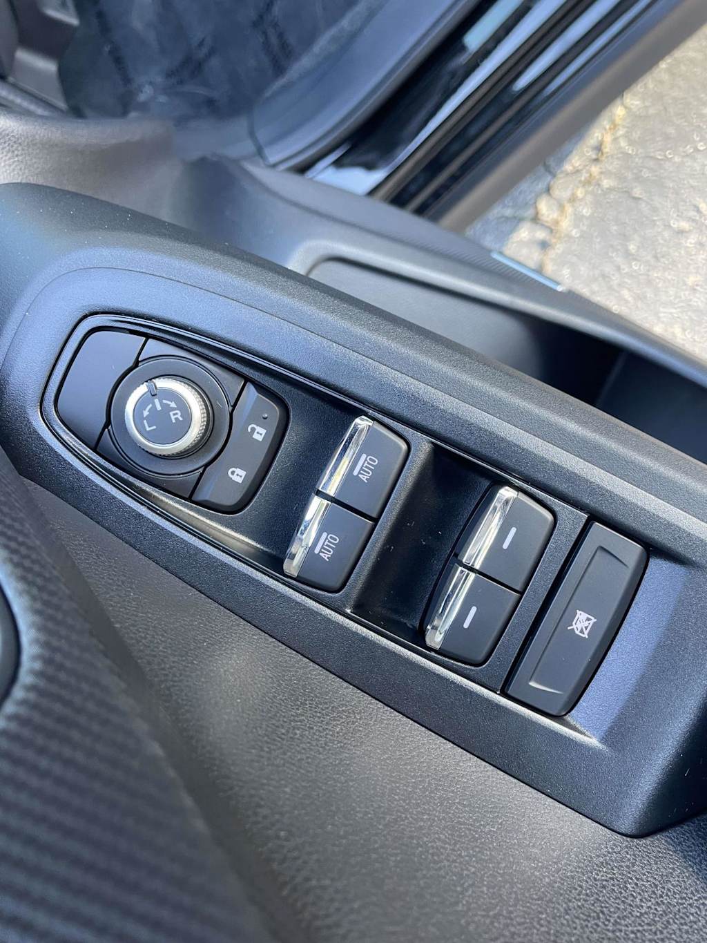 Thumbnail: 2025 Subaru Crosstrek - 5