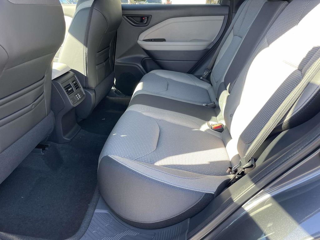 Thumbnail: 2026 Subaru Forester - 11