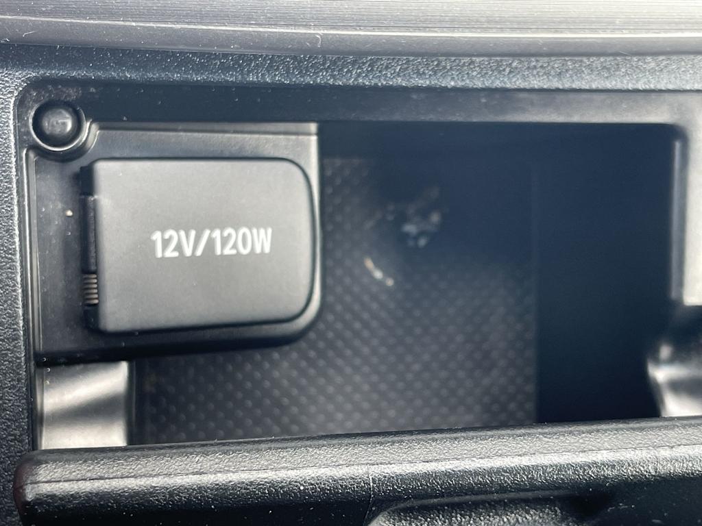Thumbnail: 2012 Toyota Camry - 20
