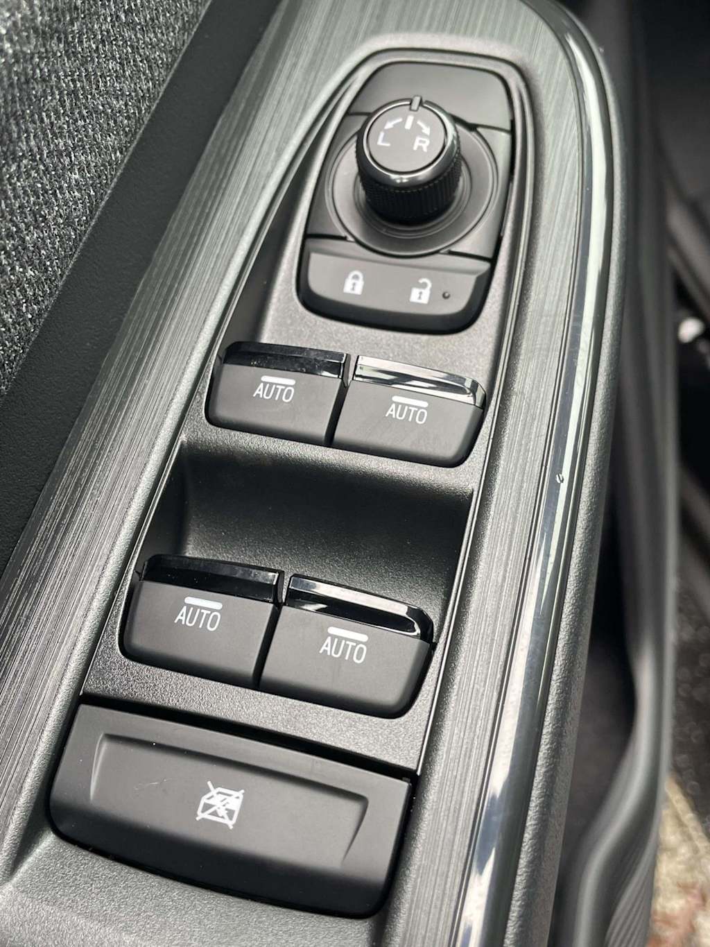 Thumbnail: 2026 Subaru Outback - 18