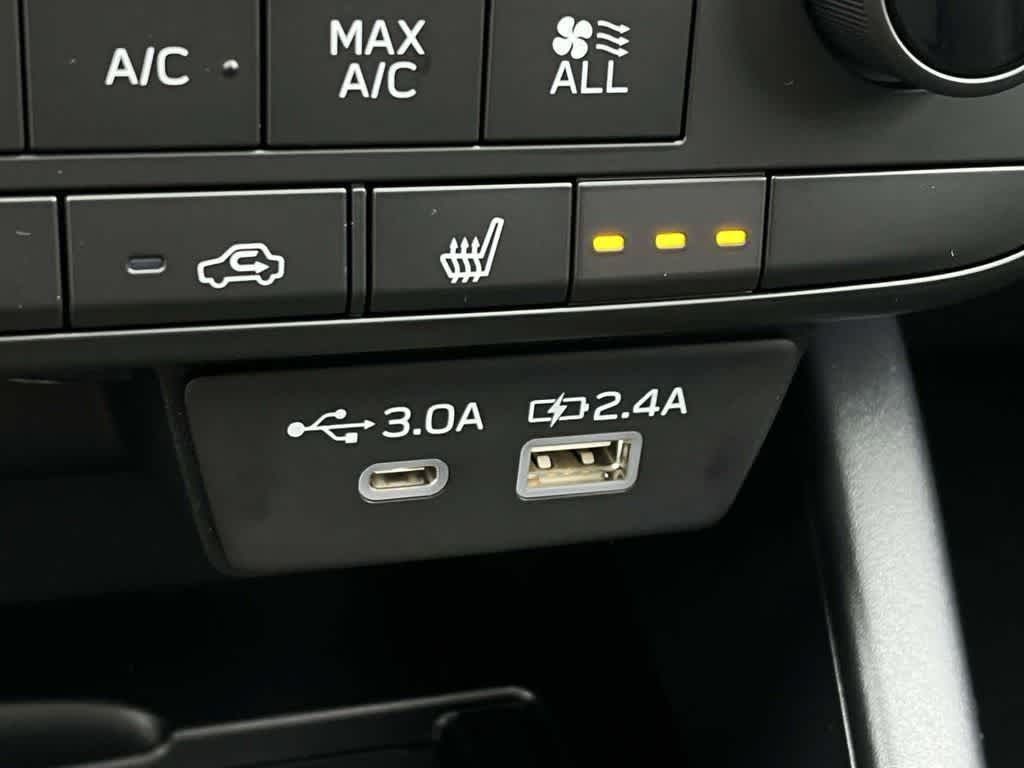 Thumbnail: 2026 Subaru Outback - 20