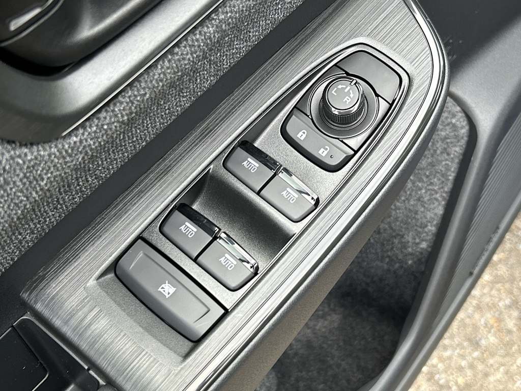 Thumbnail: 2026 Subaru Outback - 16