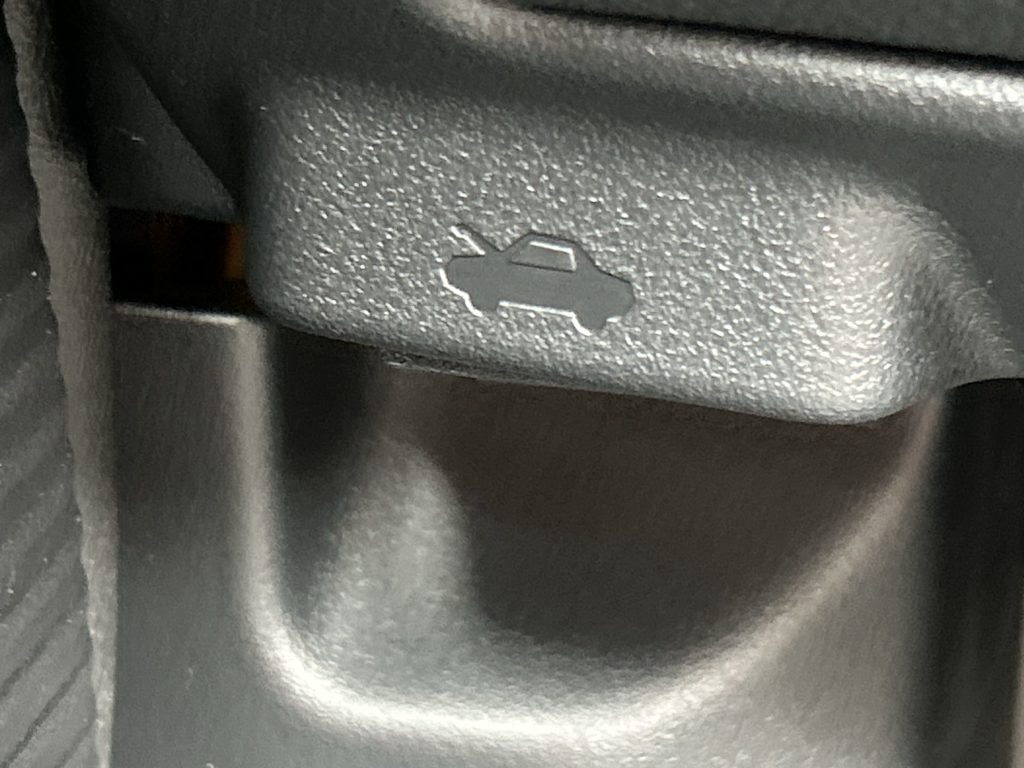 Thumbnail: 2026 Subaru Outback - 25