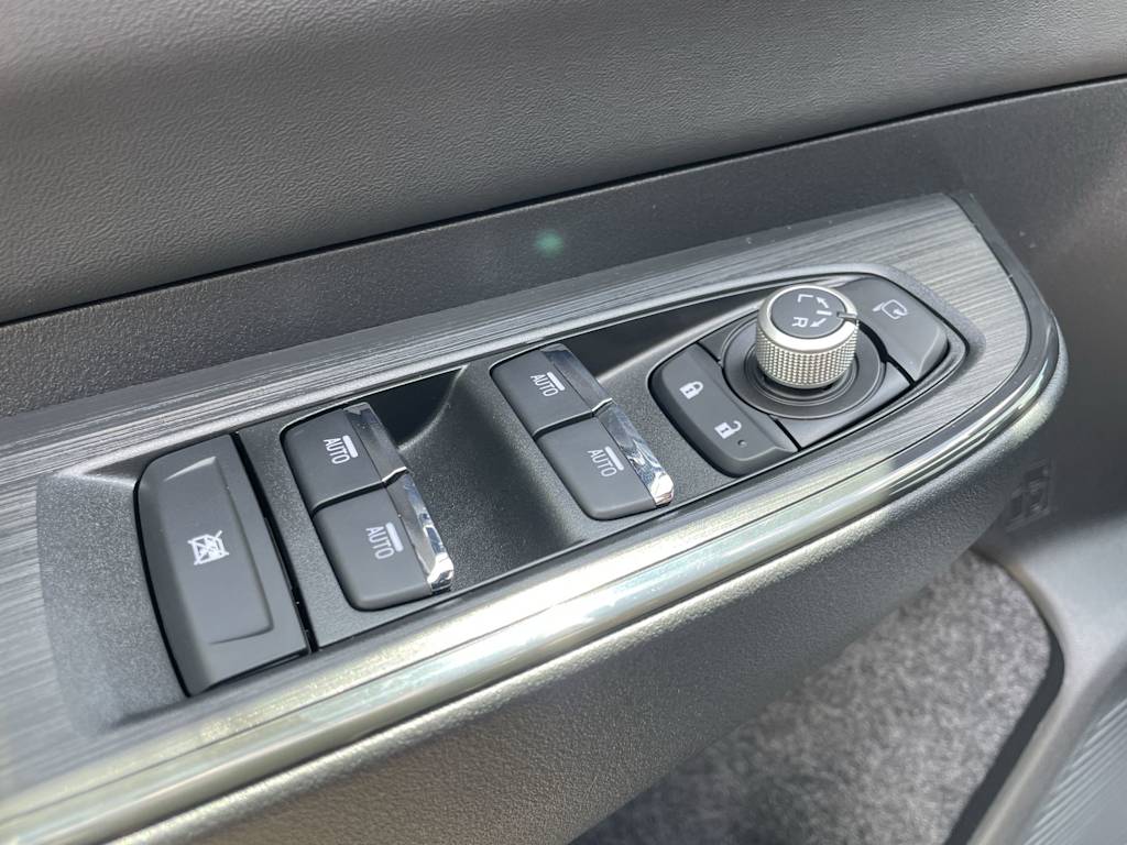 Thumbnail: 2026 Subaru Outback - 17