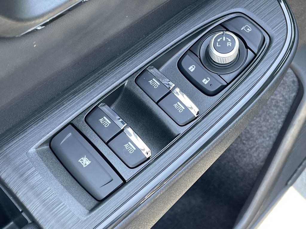 Thumbnail: 2026 Subaru Outback - 16