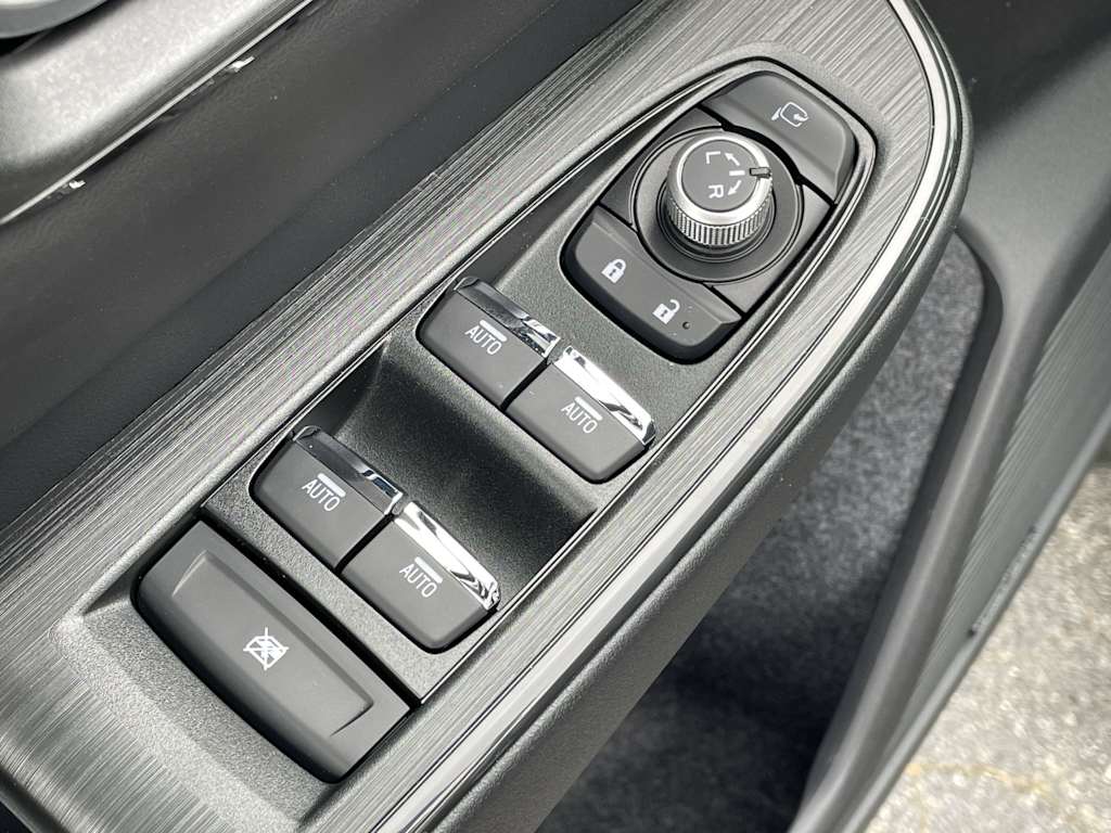 Thumbnail: 2026 Subaru Outback - 16