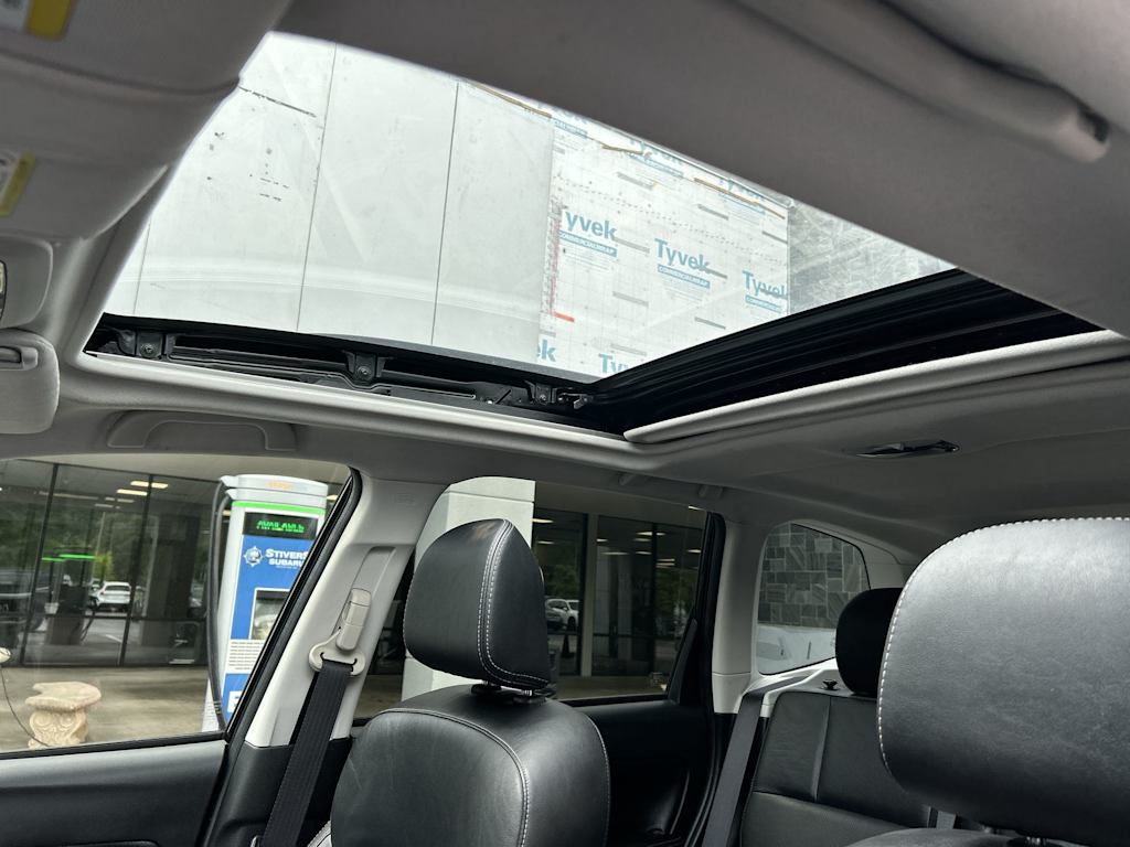 Thumbnail: 2017 Subaru Forester - 16