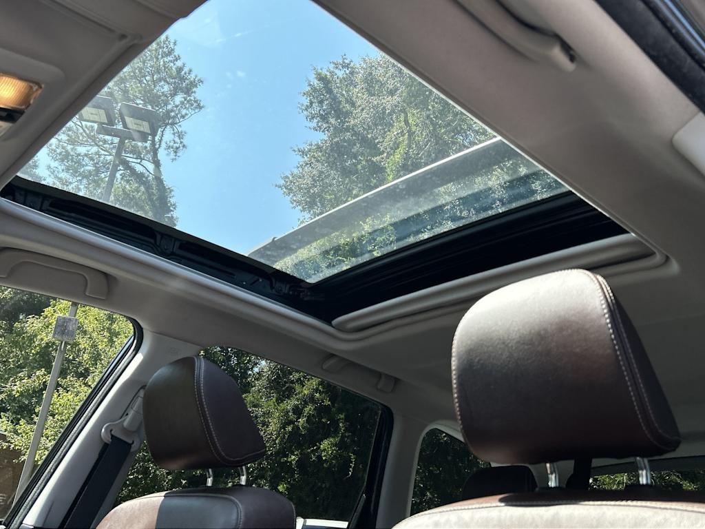 Thumbnail: 2017 Subaru Forester - 16