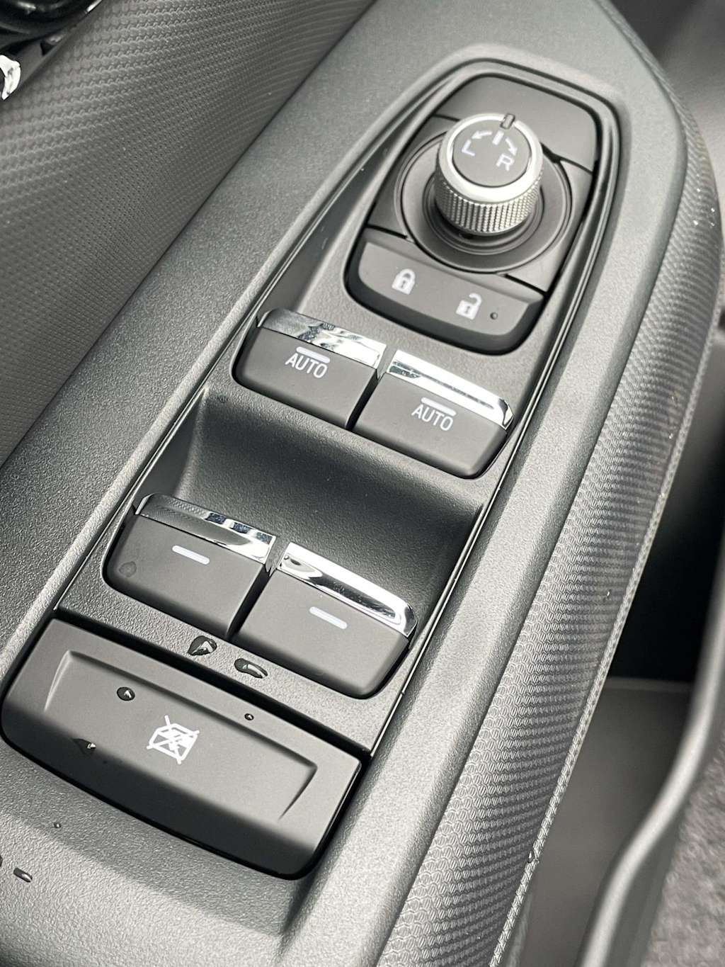 Thumbnail: 2025 Subaru Forester - 17