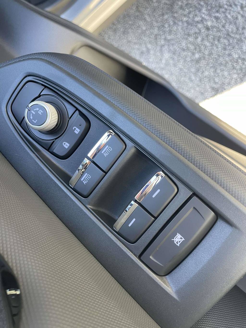 Thumbnail: 2025 Subaru Forester - 12