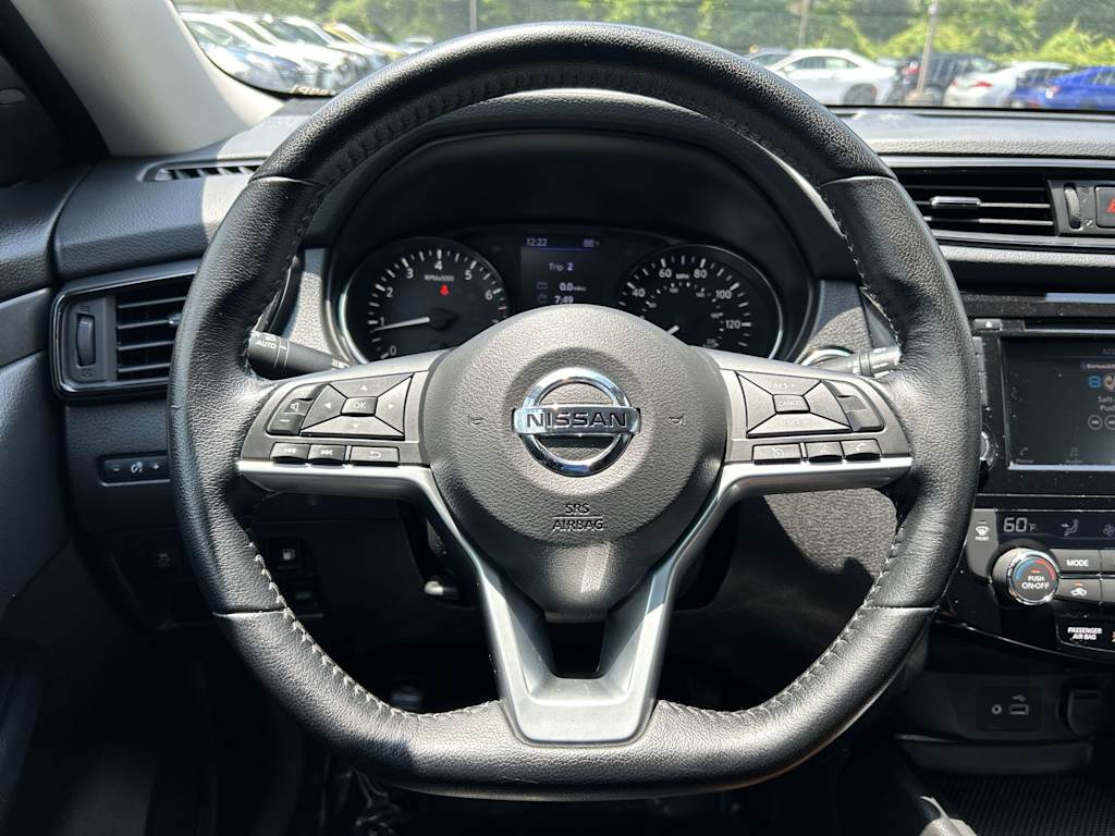 Thumbnail: 2020 Nissan Rogue - 8