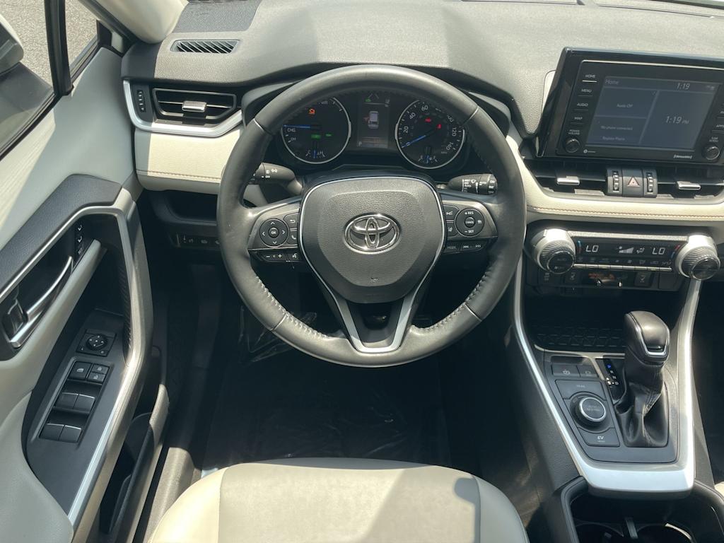 Thumbnail: 2022 Toyota RAV4 - 2