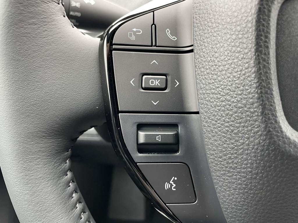 Thumbnail: 2026 Subaru Solterra - 17