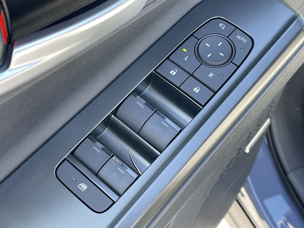 Thumbnail: 2026 Subaru Solterra - 14