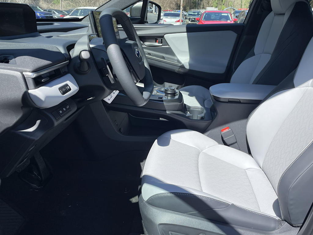 Thumbnail: 2026 Subaru Solterra - 8