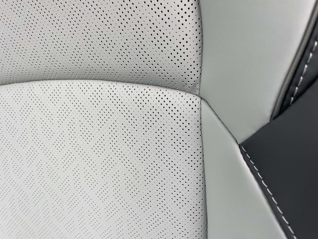 Thumbnail: 2026 Subaru Solterra - 9