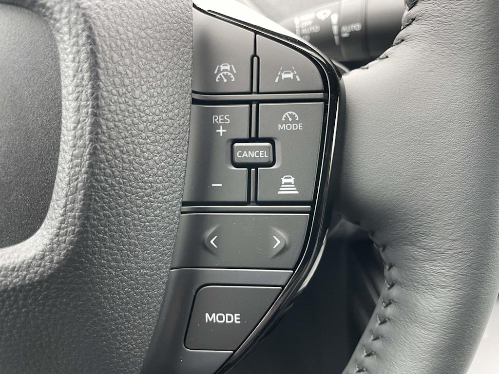 Thumbnail: 2026 Subaru Solterra - 18