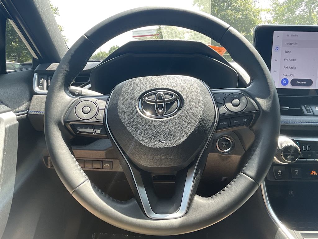 Thumbnail: 2025 Toyota RAV4 - 7
