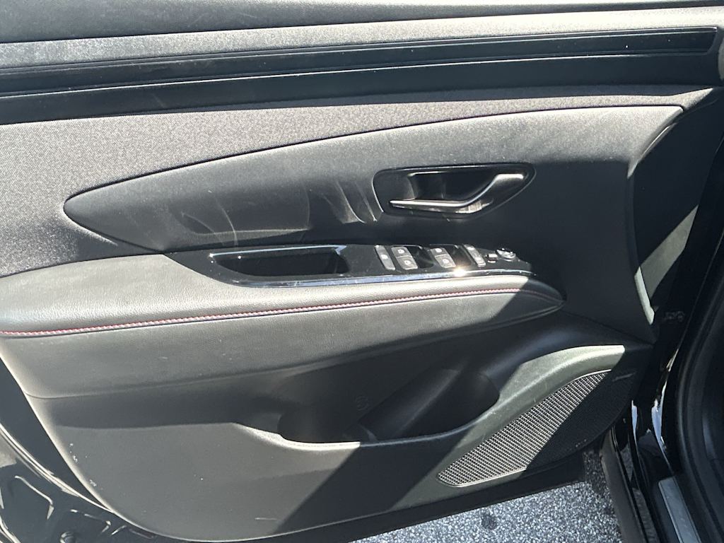 Thumbnail: 2022 Hyundai Tucson - 17