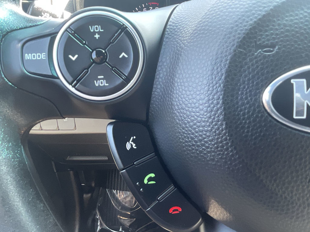 Thumbnail: 2017 Kia Soul - 17