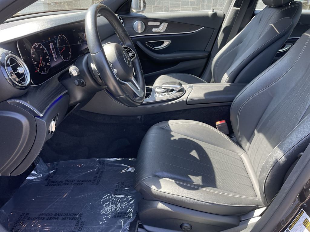 Thumbnail: 2020 Mercedes-Benz E-Class - 9