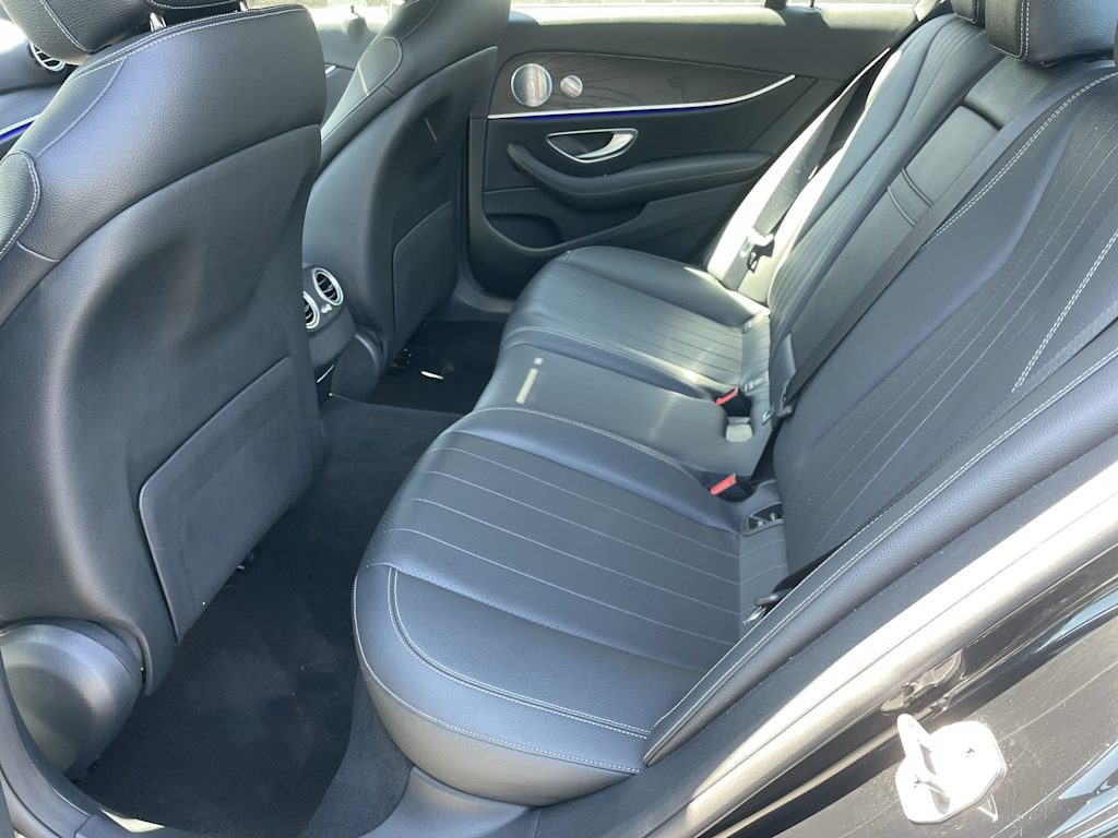 Thumbnail: 2020 Mercedes-Benz E-Class - 10