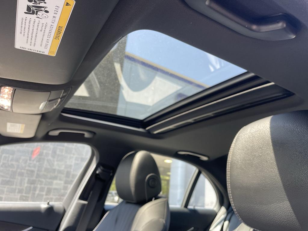Thumbnail: 2020 Mercedes-Benz E-Class - 17