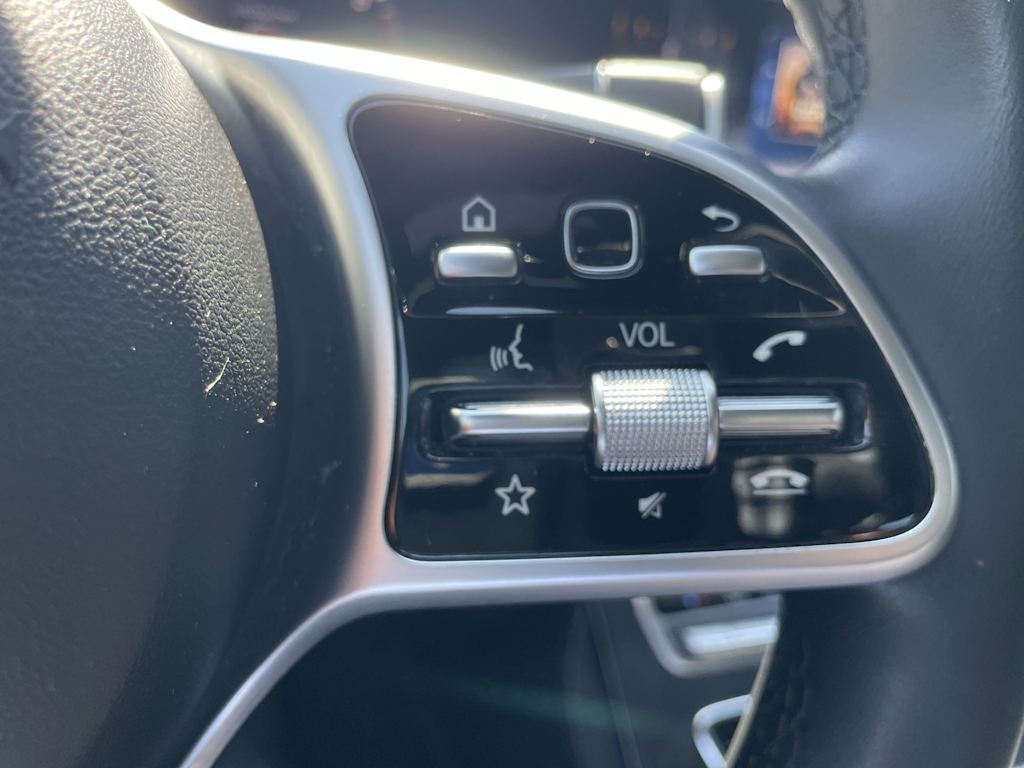 Thumbnail: 2020 Mercedes-Benz E-Class - 20