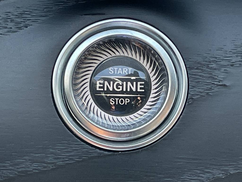 Thumbnail: 2020 Mercedes-Benz E-Class - 24