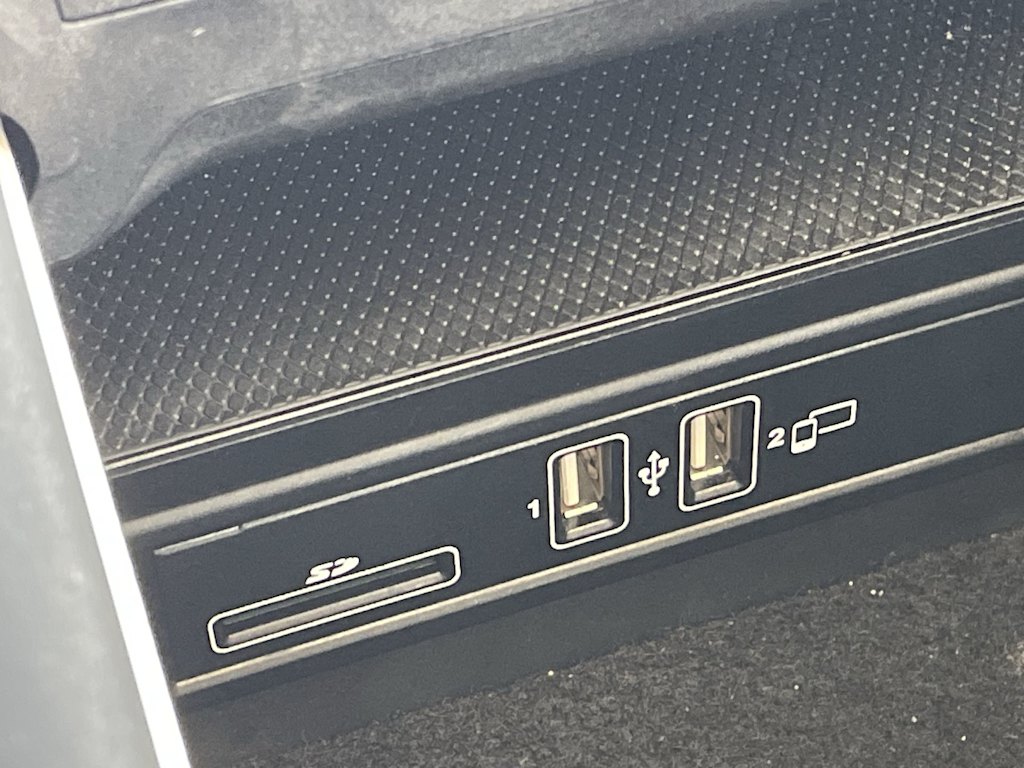 Thumbnail: 2018 Mercedes-Benz C-Class - 22