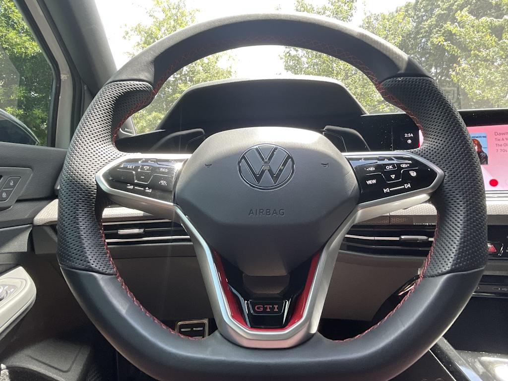 Thumbnail: 2024 Volkswagen Golf - 7