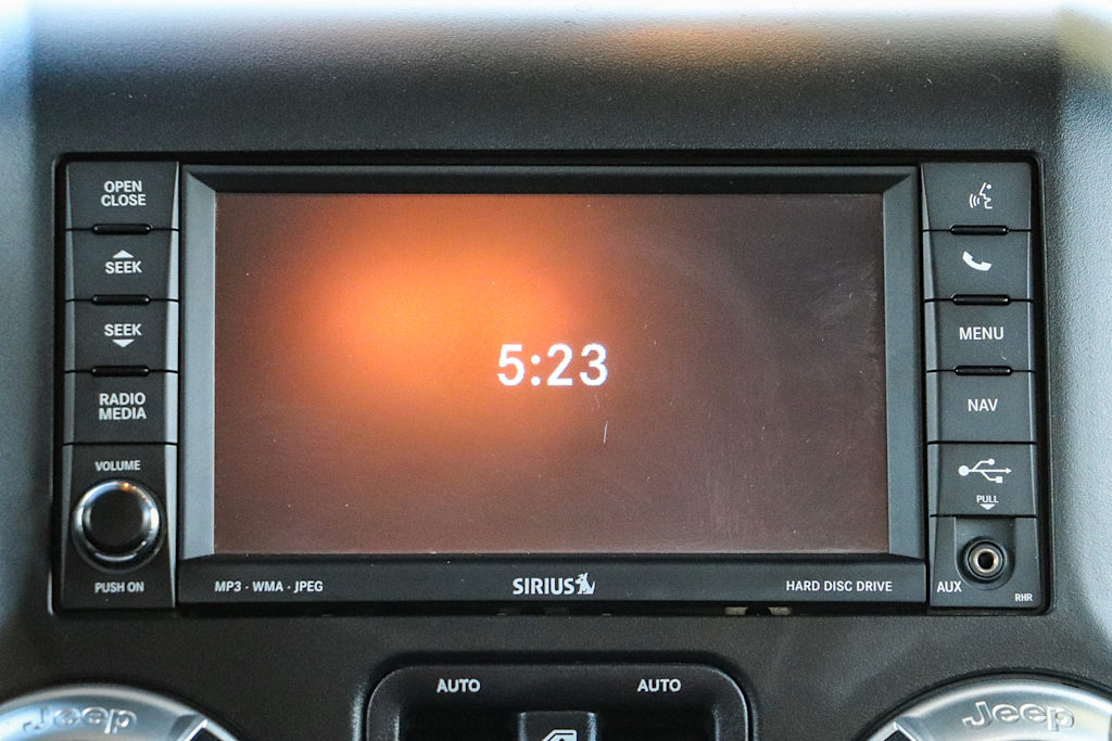 Thumbnail: 2015 Jeep Wrangler - 20