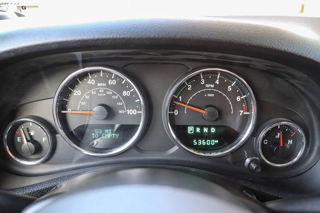 Thumbnail: 2015 Jeep Wrangler - 13