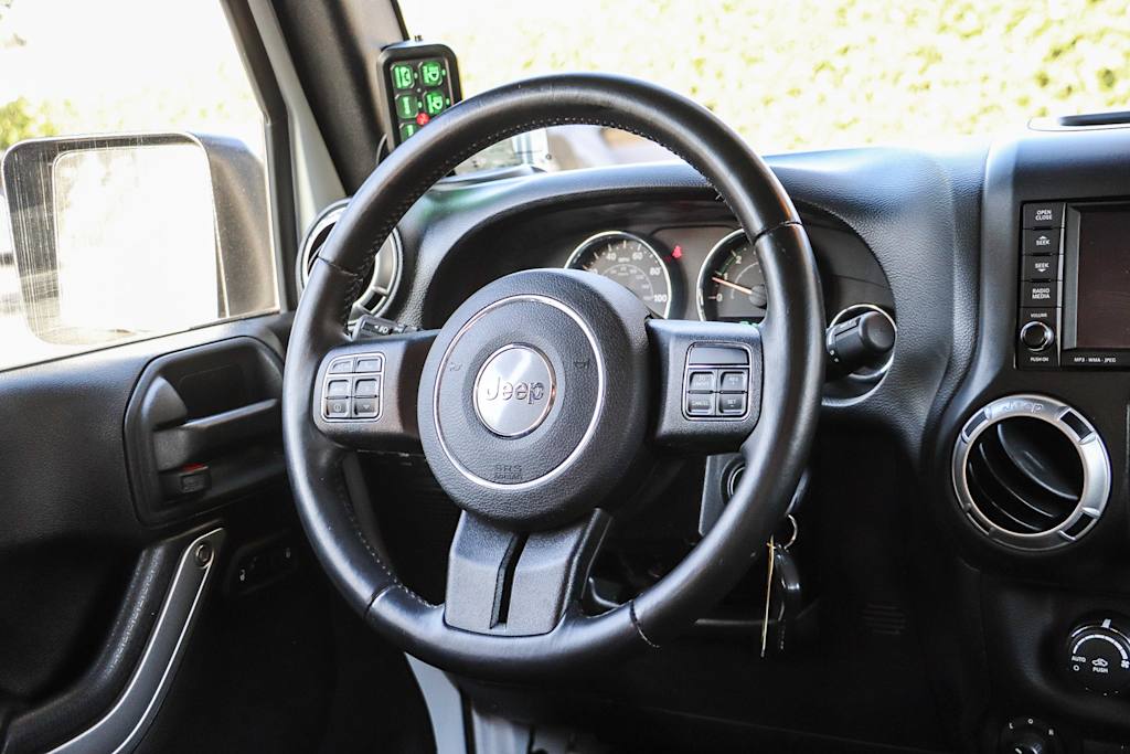 Thumbnail: 2015 Jeep Wrangler - 7