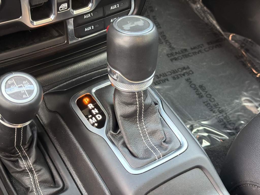 Thumbnail: 2023 Jeep Wrangler - 15