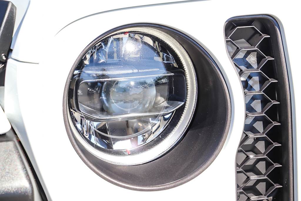 Thumbnail: 2023 Jeep Wrangler - 8